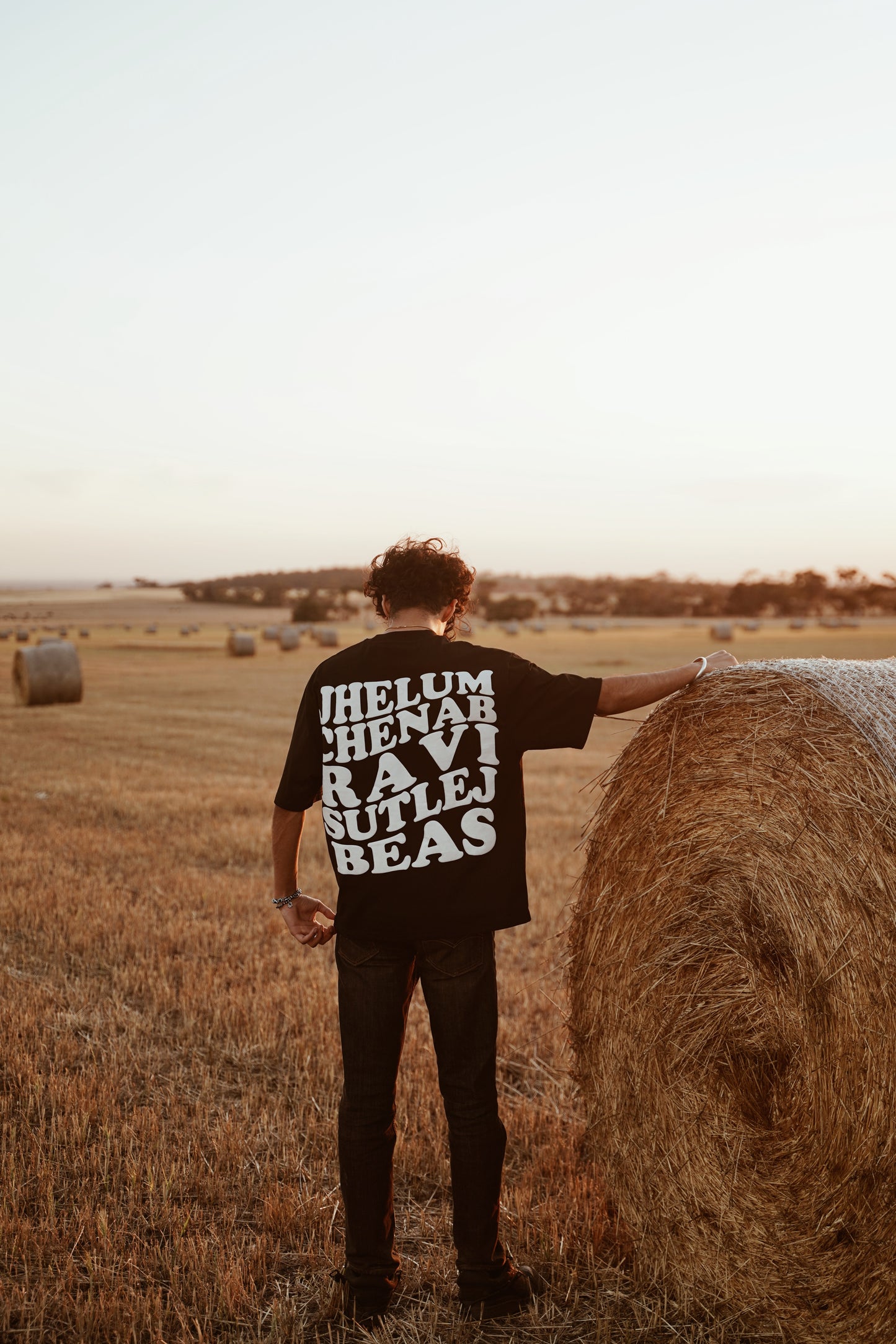 Five Rivers Oversized T-Shirt (Black)
